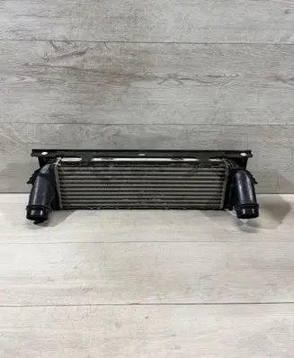 BMW X3 F25 Intercooler radiator 7593852 73912311