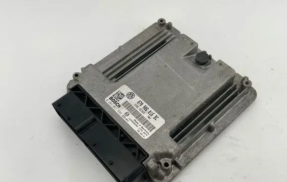 Volkswagen Touareg I Engine control unit/module 070906016BC 0281011839 1039S08290