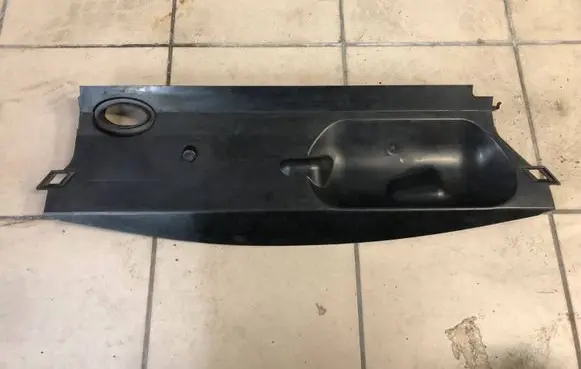 Renault Megane III Top upper radiator support slam panel 214766469R