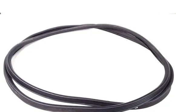 Porsche Cayenne (92A) Trunk rubber seal (body) 7P5827705G
