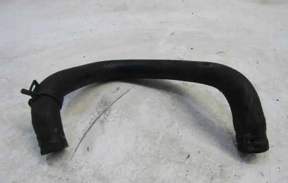 Mazda CX-5 Engine coolant pipe/hose