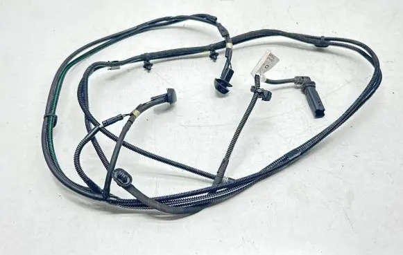 Windshield washer spray nozzle