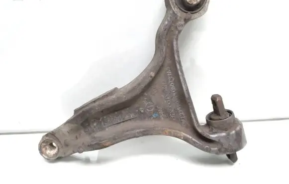 Volvo XC70 Front lower control arm/wishbone 08646376