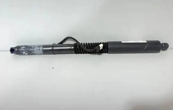 BMW X3 G01 Tailgate/trunk strut/damper 9482795