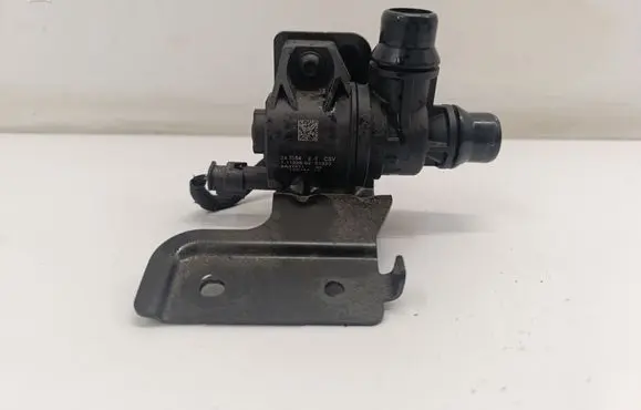 BMW iX1 Electric auxiliary coolant/water pump 5A37571