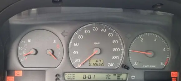 Volvo S70 V70 V70 XC Speedometer (instrument cluster) 9168386 69794700T