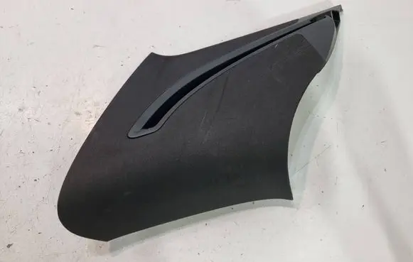 Volkswagen Touareg II (D)pillar trim (top) 7P6867246B