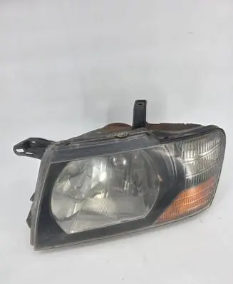 Mitsubishi Pajero Headlight/headlamp 2141159L