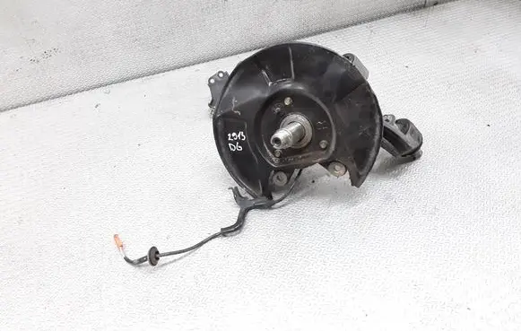 Acura RSX I Rear wheel hub spindle/knuckle 