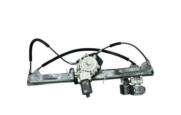 Mitsubishi Colt Front door window regulator with motor 0130822207 5713A134 A070215