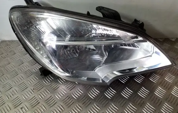 Opel Mokka Headlight/headlamp