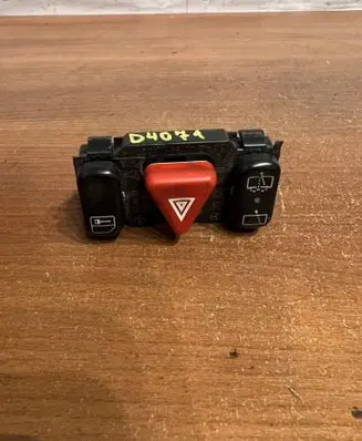 Mercedes-Benz E W210 Hazard light switch 2108208010 D4071