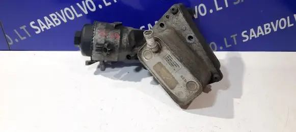 Saab 9-3 Ver1 Oil filter cover 5989070241