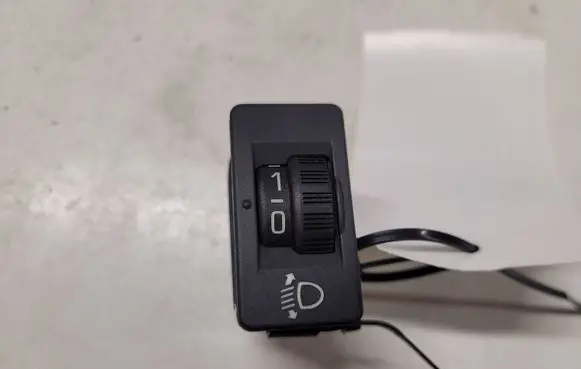 Peugeot 308 Headlight level height control switch 96366692XT