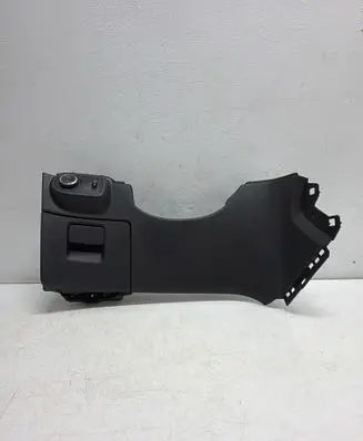 Opel Zafira C Dashboard lower bottom trim panel 13293522