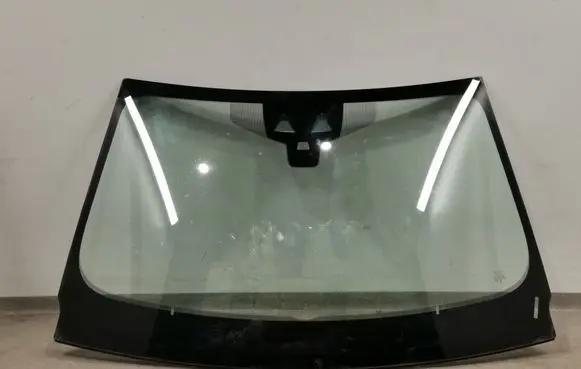 Jaguar XE Front windscreen/windshield window 43R001589