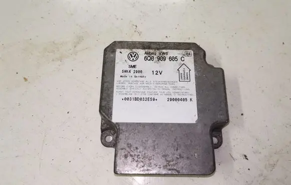 Volkswagen PASSAT B5.5 Airbag control unit/module 6Q0909605C