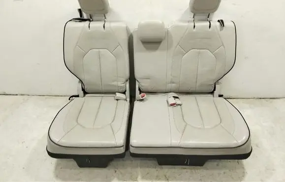 Chrysler Pacifica Third row seats 