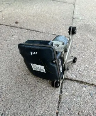 BMW 5 F10 F11 ABS Pump 6851374 6851376