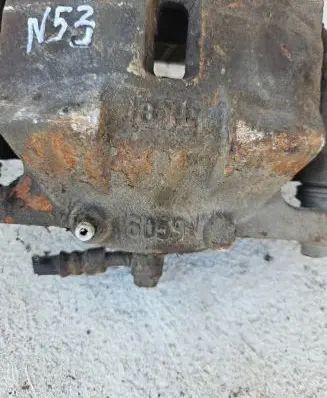 Nissan Qashqai Front brake caliper