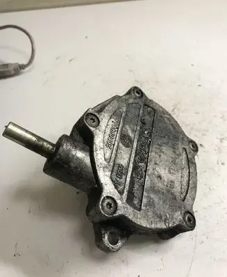 Mercedes-Benz A W169 Vacuum pump 217401