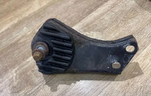 Mercedes-Benz E C207 W207 Other rear suspension part A2043520146