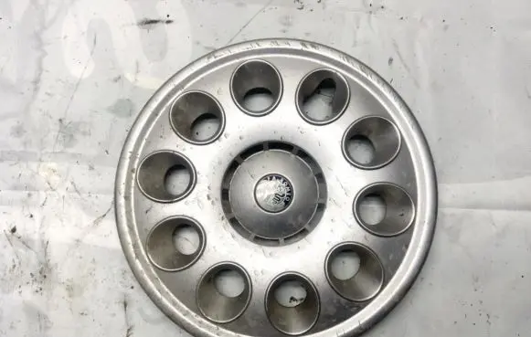 Alfa Romeo 147 R15 wheel hub/cap/trim 46792067