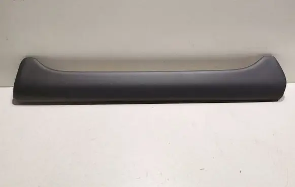 Land Rover Defender Other front door trim element L8B223900
