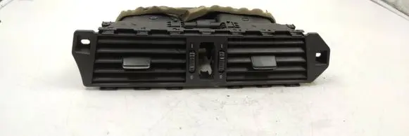 BMW 5 E60 E61 Dash center air vent grill 05114002 10071130