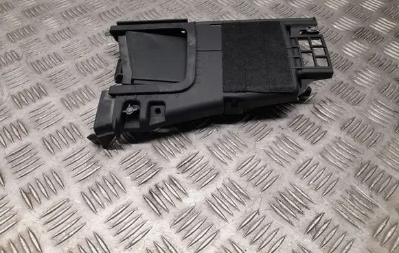 Audi A5 Seat belt trim 8W7868431