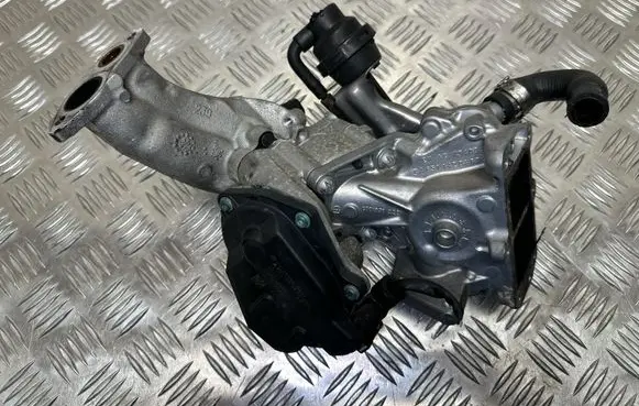 Mercedes-Benz C W205 EGR valve cooler A6511420467