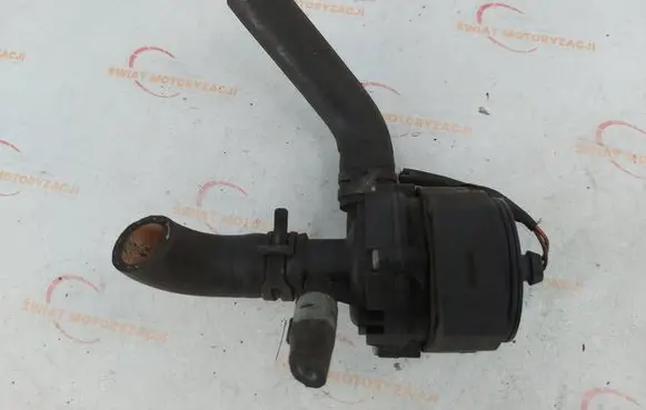 Mercedes-Benz E W212 Valve vacuum 02775823