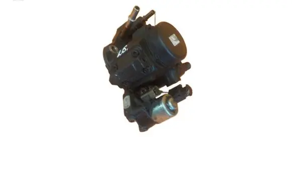 Ford Kuga I Fuel injection high pressure pump 9687959180