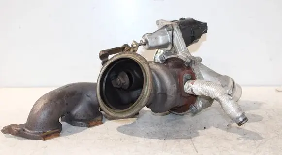 BMW 2 F45 Turbo 8600045