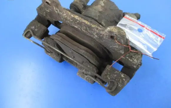 Fiat Punto (188) Front brake caliper