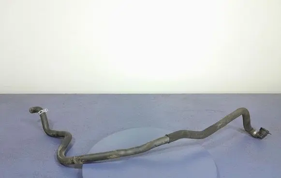 Audi A4 S4 B7 8E 8H Engine coolant pipe/hose 9299620