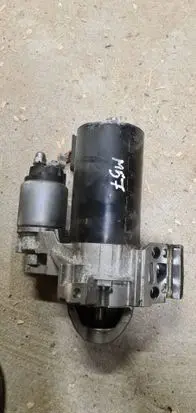BMW 7 G11 G12 Starter motor 8589891 0001148515