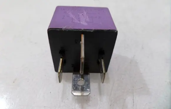 Renault Espace III Other relay 12V50A03525