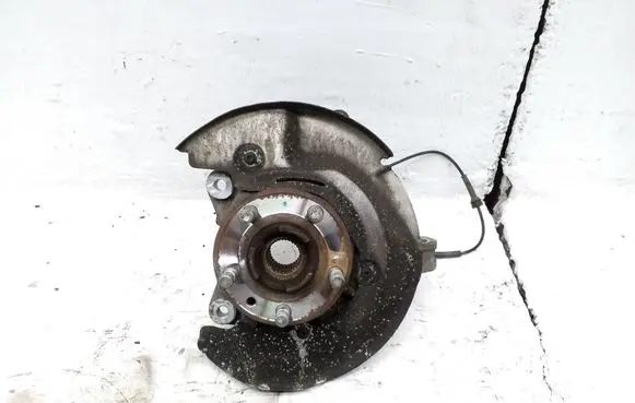 Land Rover Range Rover Evoque L538 Front wheel hub spindle knuckle