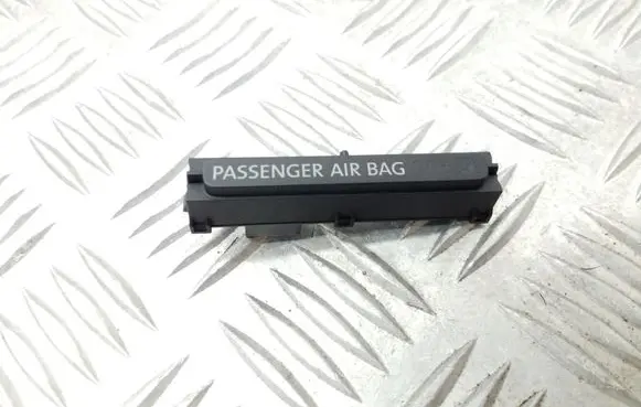 Volkswagen Jetta VI Passenger airbag on/off switch 5K0919234A
