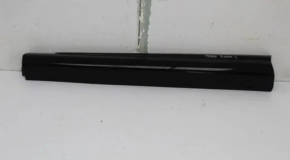 Ford Puma Front door trim (molding)