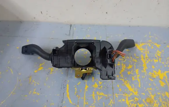 Audi A6 S6 C6 4F Wiper turn signal indicator stalk/switch 4F0953549A 4F0910549 05114501