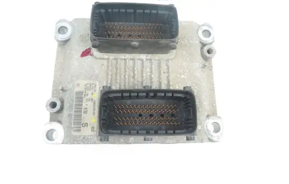 Fiat Punto (188) Engine control unit/module 1039S00103