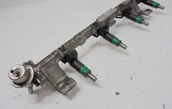 Ford Fiesta Fuel injector 98MF-BA