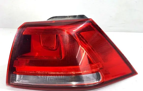 Volkswagen Golf VII Rear/tail lights 5G0945096M