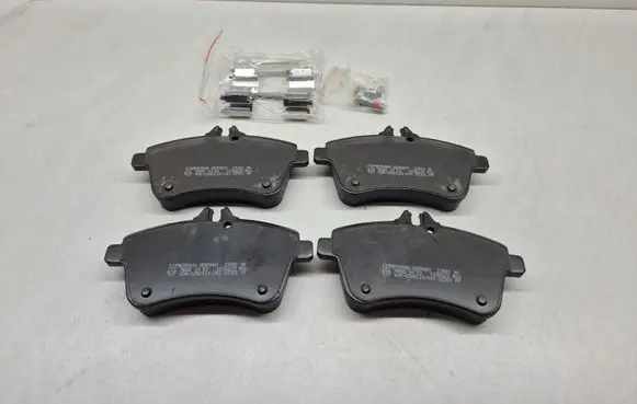 Mercedes-Benz A W169 Brake pads (front) A1694200820