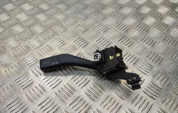 Volkswagen Golf VI Indicator stalk 1K0953513