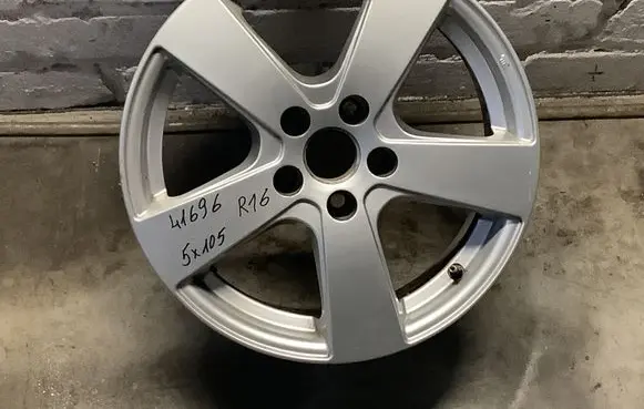 Opel Astra J R16 alloy rim MA1028L 5X105 65JX16H2ET39