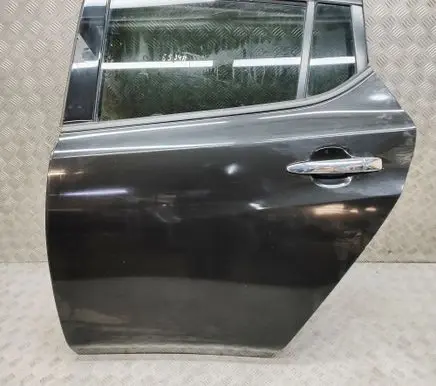 Nissan Leaf II (ZE1) Rear door 821015SF0A