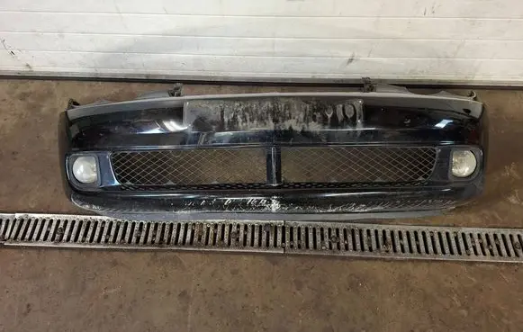 Chrysler PT Cruiser Front bumper
